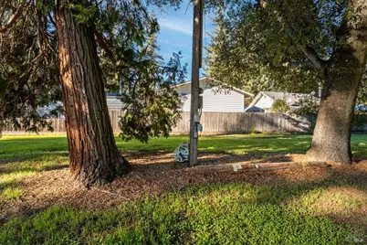 1720 Hickory Court, Ukiah, CA 95482 - Photo 6