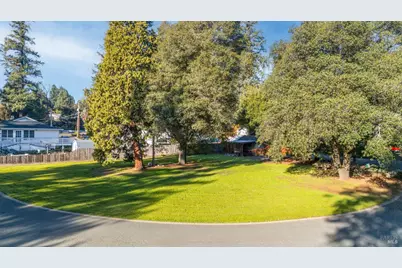 1720 Hickory Court, Ukiah, CA 95482 - Photo 4