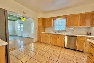 639 E 5th St, Benicia, CA 94510 - Photo 12