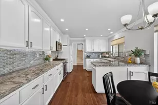 172 S Temelec Cir, Sonoma, CA 95476 - Photo 32