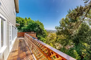 295 Scenic Rd, Fairfax, CA 94930 - Photo 10