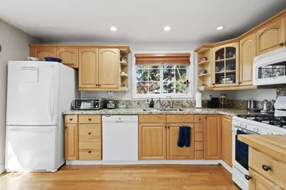 735 Carr Avenue, Santa Rosa, CA 95404 - Photo 16