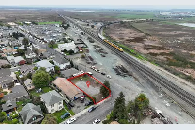 201 Sacramento Street, Suisun City, CA 94585 - Photo 12