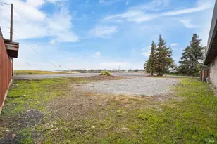 201 Sacramento St, Suisun City, CA 94585 - Photo 1