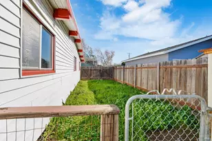 240 S 7th St, Dixon, CA 95620 - Photo 56