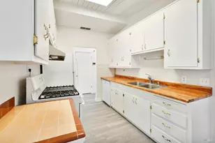 240 S 7th St, Dixon, CA 95620 - Photo 14