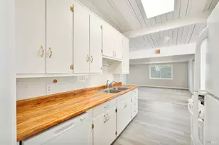 240 S 7th St, Dixon, CA 95620 - Photo 16