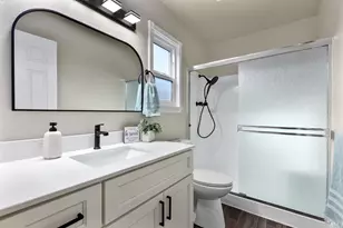 729 Brookside Dr, Vacaville, CA 95688 - Photo 18