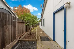 570 Woodard Way, Dixon, CA 95620 - Photo 36