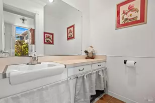 1072 Los Gamos Rd, San Rafael, CA 94903 - Photo 18