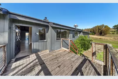 5 McDonald Lane, Point Reyes Station, CA 94956 - Photo 2