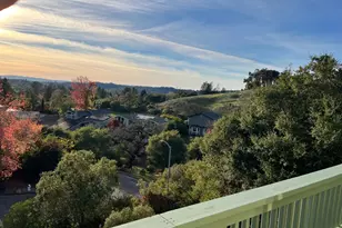 5827 La Cuesta Dr, Santa Rosa, CA 95409 - Photo 8