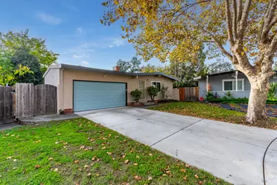 103 Sandalwood Court, Vallejo, CA 94591 - Photo 2