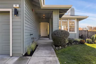15 Aaron Drive, Novato, CA 94949 - Photo 2