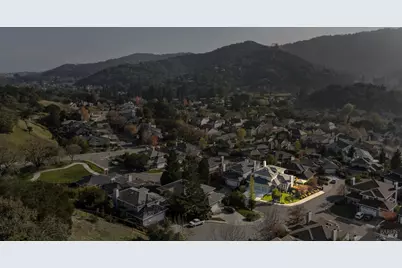 15 Aaron Drive, Novato, CA 94949 - Photo 40