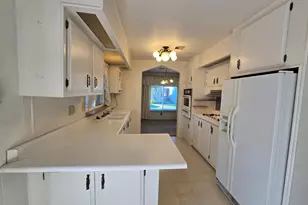 233 Apple Ln, Rohnert Park, CA 94928 - Photo 12