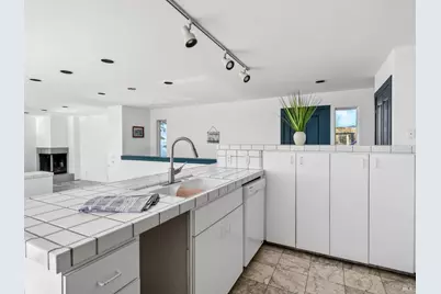 14800 Navarro Way, Manchester, CA 95459 - Photo 18