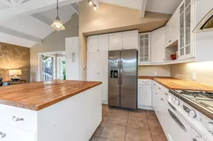 17323 Hillside Ave, Sonoma, CA 95476 - Photo 10