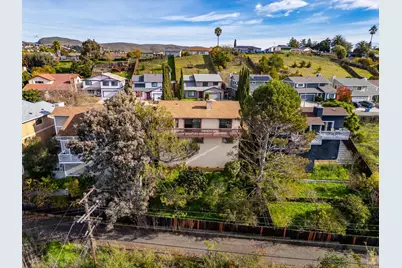 235 Toledo Court, Vallejo, CA 94591 - Photo 48