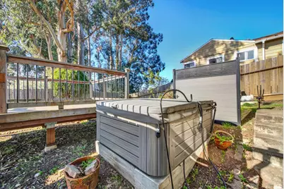 7937 Sunkist Drive, Oakland, CA 94605 - Photo 56