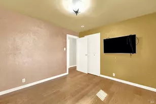 7937 Sunkist Dr, Oakland, CA 94605 - Photo 26