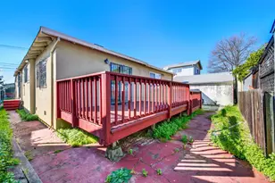 7608 Arthur St, Oakland, CA 94605 - Photo 34