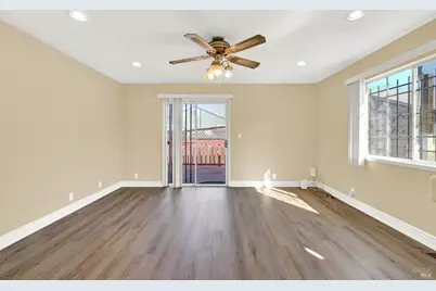 7608 Arthur Street, Oakland, CA 94605 - Photo 10