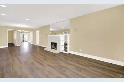 7608 Arthur Street, Oakland, CA 94605 - Photo 4