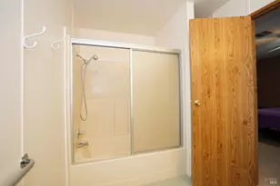 206 Shirley Ct, Napa, CA 94558 - Photo 18