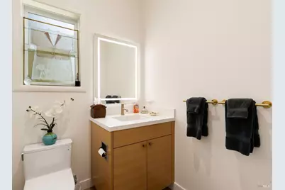 8 Queen Ann Way, Lakeport, CA 95453 - Photo 38