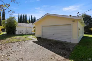 6825 Virginia Dr, Lucerne, CA 95458 - Photo 36