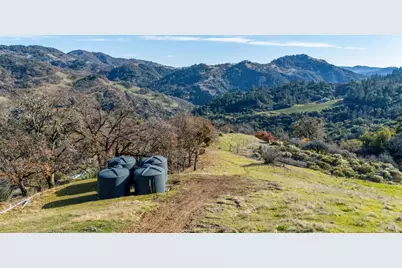 6620 Robinson Creek Road, Ukiah, CA 95482 - Photo 14