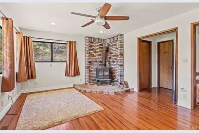 6620 Robinson Creek Road, Ukiah, CA 95482 - Photo 20