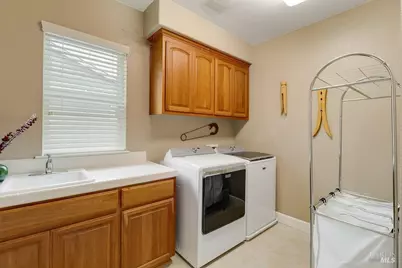 544 Lansing Circle, Benicia, CA 94510 - Photo 52