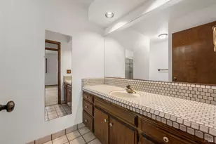 1042 Harold Ln, Healdsburg, CA 95448 - Photo 22