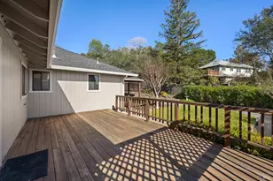 1042 Harold Ln, Healdsburg, CA 95448 - Photo 16