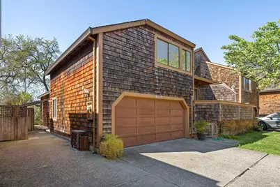 9239 Lakewood Drive, Windsor, CA 95492 - Photo 8