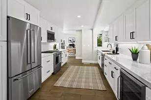 210 Burgundy Rd, Healdsburg, CA 95448 - Photo 6