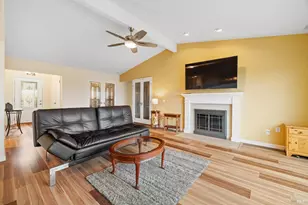 7103 Overlook Dr, Santa Rosa, CA 95409 - Photo 6