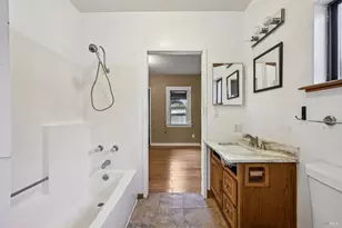 1127 Cleveland Ave, Santa Rosa, CA 95401 - Photo 14