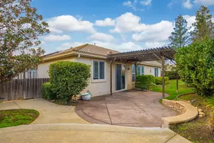 1006 Champion Pl, Vacaville, CA 95687 - Photo 32