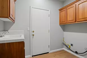 1006 Champion Pl, Vacaville, CA 95687 - Photo 22