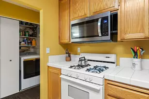 813 Chardonnay Cir, Petaluma, CA 94954 - Photo 14