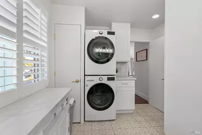 3242 Midway Drive, Santa Rosa, CA 95405 - Photo 16