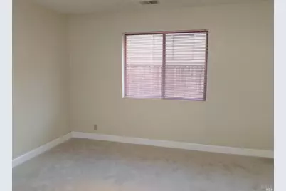 9453 Jessica Drive, Windsor, CA 95492 - Photo 16