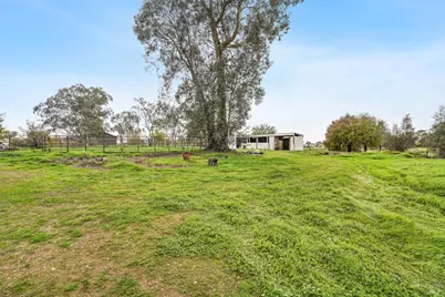 7627 Paddon Road, Vacaville, CA 95688 - Photo 22