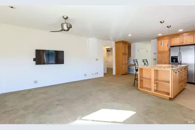 36 Shannon Court, Novato, CA 94949 - Photo 2