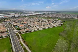 425 Epic St, Vacaville, CA 95688 - Photo 74