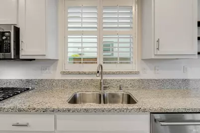 425 Epic Street, Vacaville, CA 95688 - Photo 24