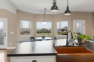 146 Shelina Vista Ln, Petaluma, CA 94952 - Photo 16